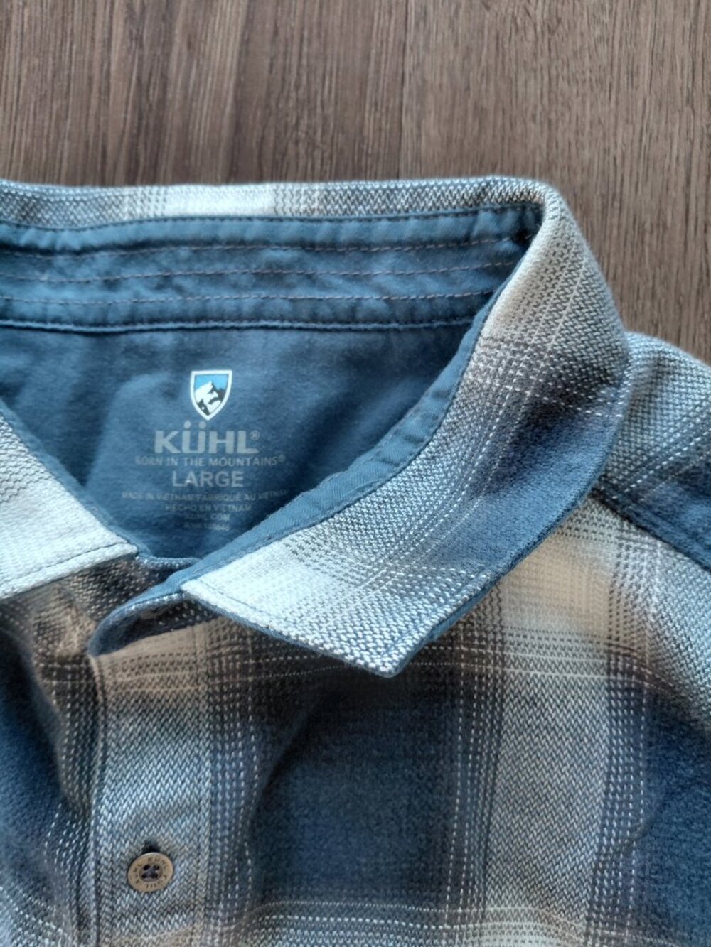 KUHL Flannel Pattern Long Sleeve Button Up | Men's Large | Cotton Blend - Picture 2 of 8